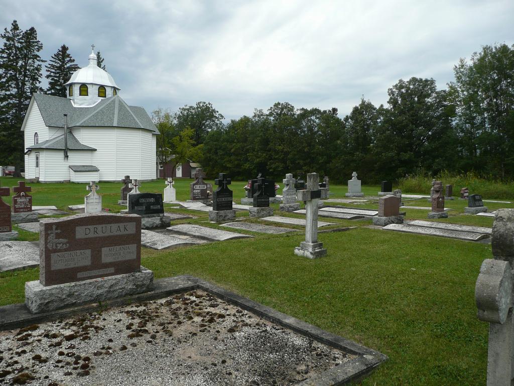 Holy Cross Ukrainian Catholic Cemetery